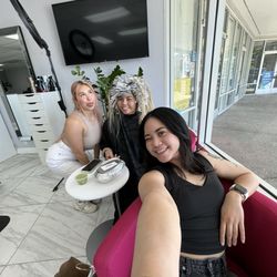 Luxe Beauty Studio - Little mid salon lunch date lol