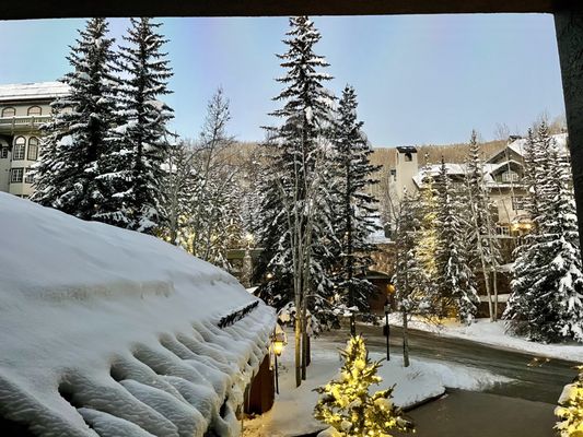 The Pines Lodge by null