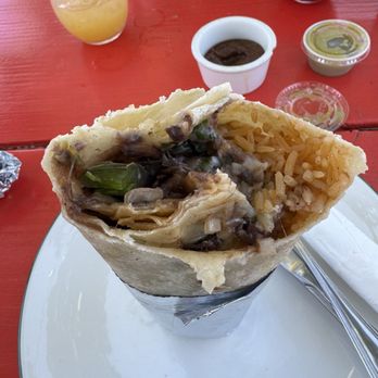Sonoma Eats - Super Burrito - Mexican Near Me - Sonoma, California Sonoma Eats - Super Burrito - Mexican Near Me - Sonoma, California