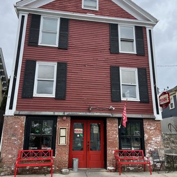 Marco's Cafe - a red building with black shutters - Cafes Near Me - Newport, Rhode Island