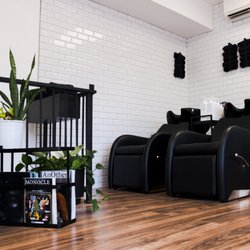 INDY salon... a peak inside