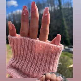 Birthday nails 2024
