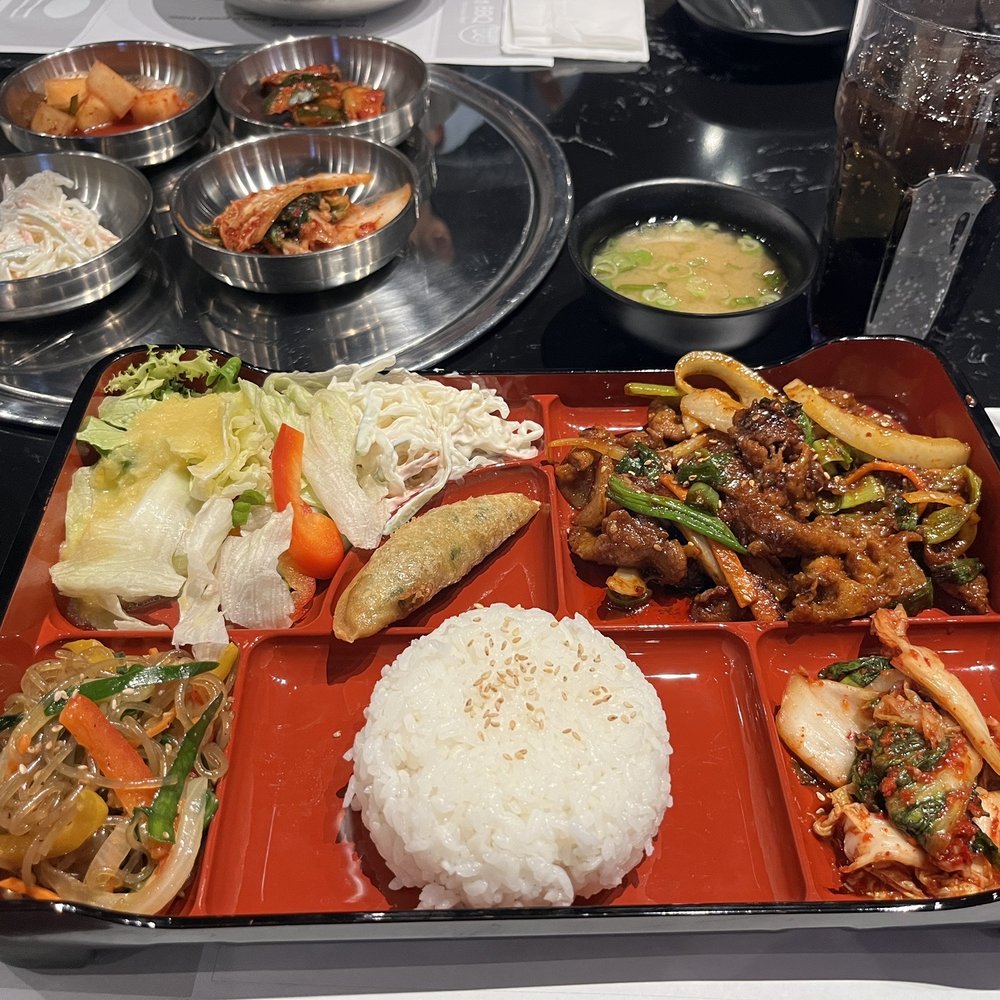 Cow Wow Korean BBQ - Spicy pork lunchbox - Korean Near Me - Suwanee, Georgia