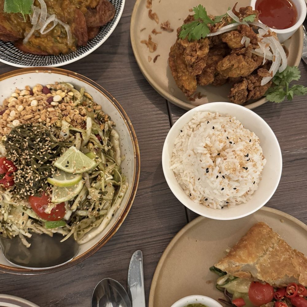 Rangoon - Chelsea - Burmese Disco Fries, Burmese Tea Leaf Salad, Burmese Fried Chicken, Keema Paratha - Burmese Near Me - New York, New York Rangoon - Chelsea - Burmese Disco Fries, Burmese Tea Leaf Salad, Burmese Fried Chicken, Keema Paratha - Burmese Near Me - New York, New York