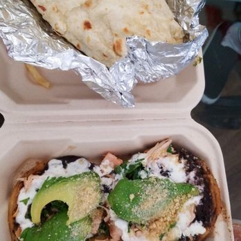 El Veganito - Beefast burrito and sopes - Vegan Near Me - La Mesa, California