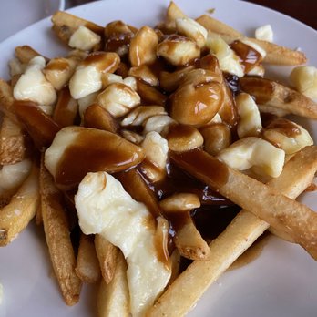 Howe Sound Inn & Brewing Co. - Poutine - Brewpubs Near Me - Squamish, British Columbia