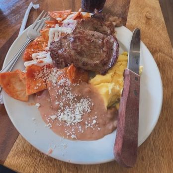 JK Jalisco’s Kitchen - Chilaquiles Eggs Steak Beans - Breakfast & Brunch Near Me - Moreno Valley, California