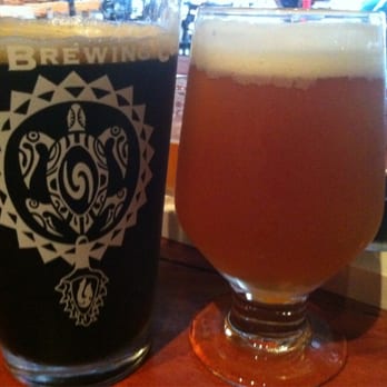 Maui Brewing - Coconut Porter and Overhead Imperial IPA - Brewpubs Near Me - Lahaina, Hawaii