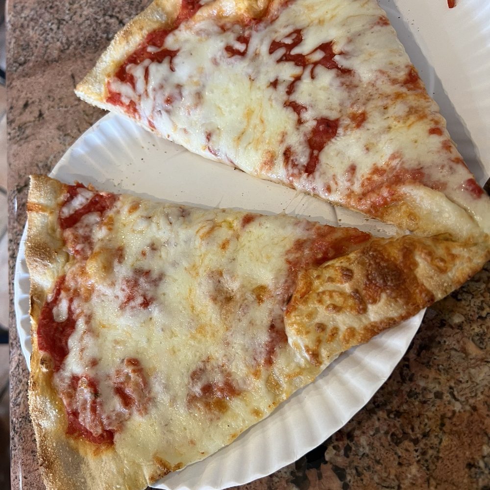 Italia Pizza - Pizza with sauce and mozzarella - Pizza Near Me - Brooklyn, New York Italia Pizza - Pizza with sauce and mozzarella - Pizza Near Me - Brooklyn, New York