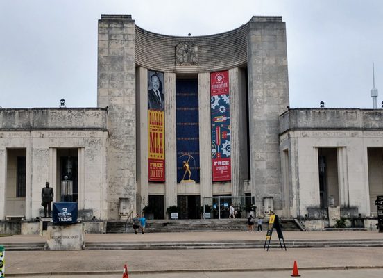 The Hall of State by null