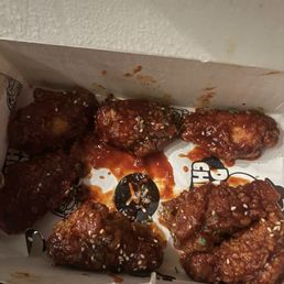 Oh, some wings? Oh, some wings?