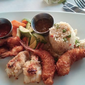 Captain's Cove - Shrimp Trio - Seafood Near Me - Cancún, ROO Captain's Cove - Shrimp Trio - Seafood Near Me - Cancún, ROO
