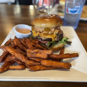 UTOG Brewing - Cheeseburger and sweet potato fries. - Brewpubs Near Me - Ogden, Utah UTOG Brewing - Cheeseburger and sweet potato fries. - Brewpubs Near Me - Ogden, Utah