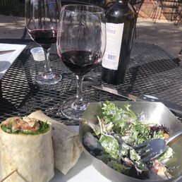 Chicken spinach wrap with side salad Chicken spinach wrap with side salad