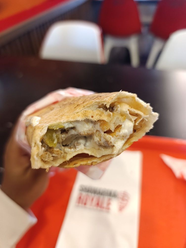 Shawarma Royale Logo
