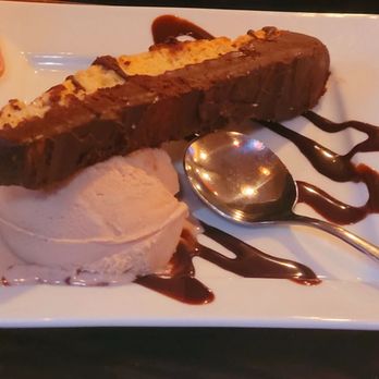 Vino Italian Bistro - Coffee Ice Cream and Biscotti - Italian Near Me - Chesapeake, Virginia Vino Italian Bistro - Coffee Ice Cream and Biscotti - Italian Near Me - Chesapeake, Virginia