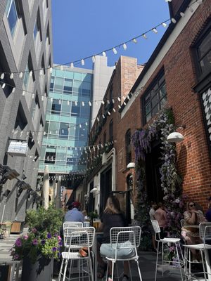 Westbound & Down Brewing Company by null