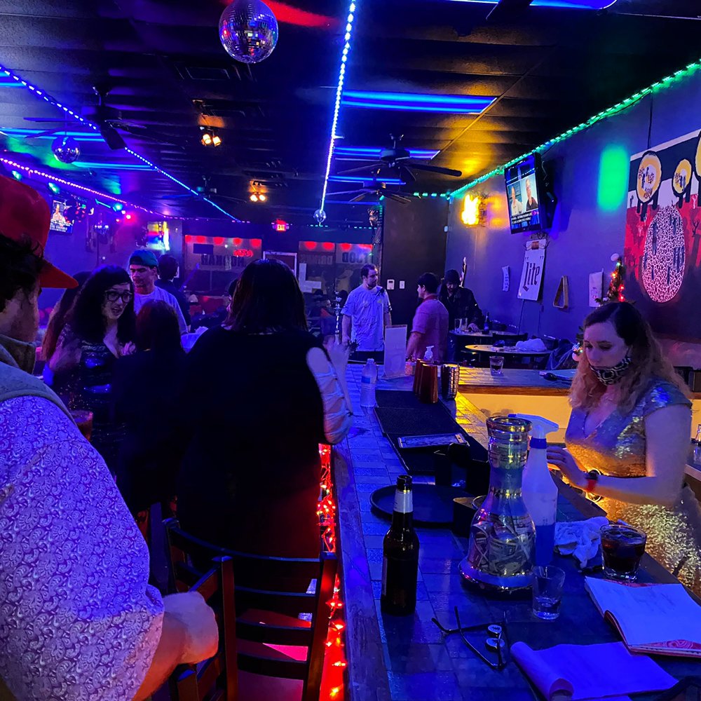 LUXOR HOOKAH & SPORTS BAR Updated October 2024 233 W Hickory St