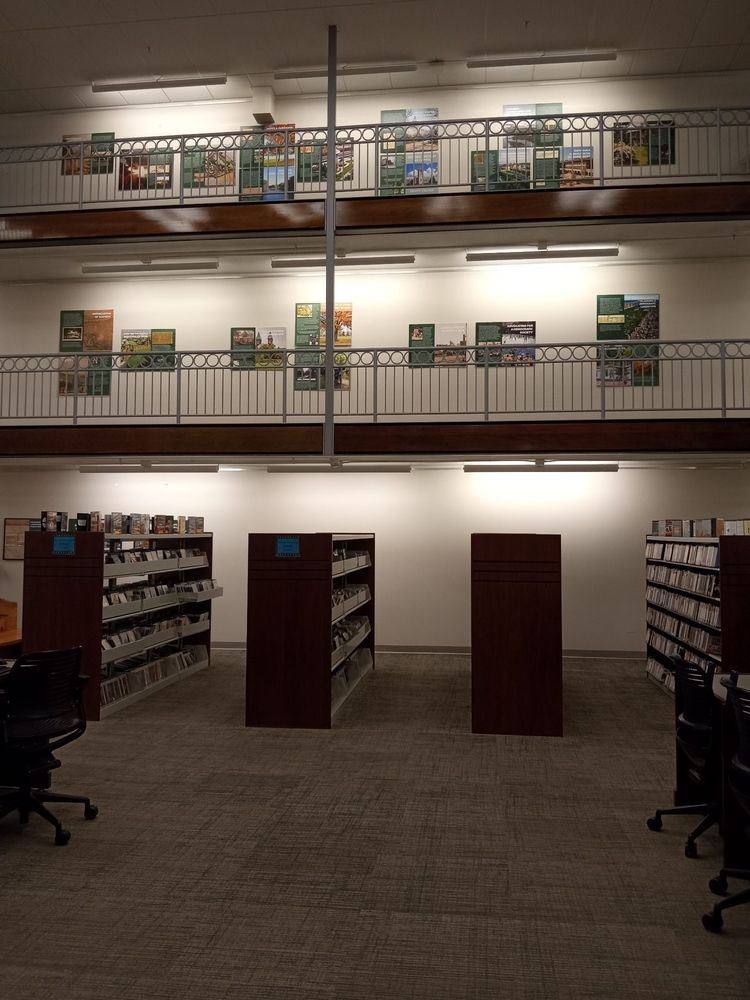 RAYMOND PUBLIC LIBRARY Updated December 2024 22 Photos 840 Main