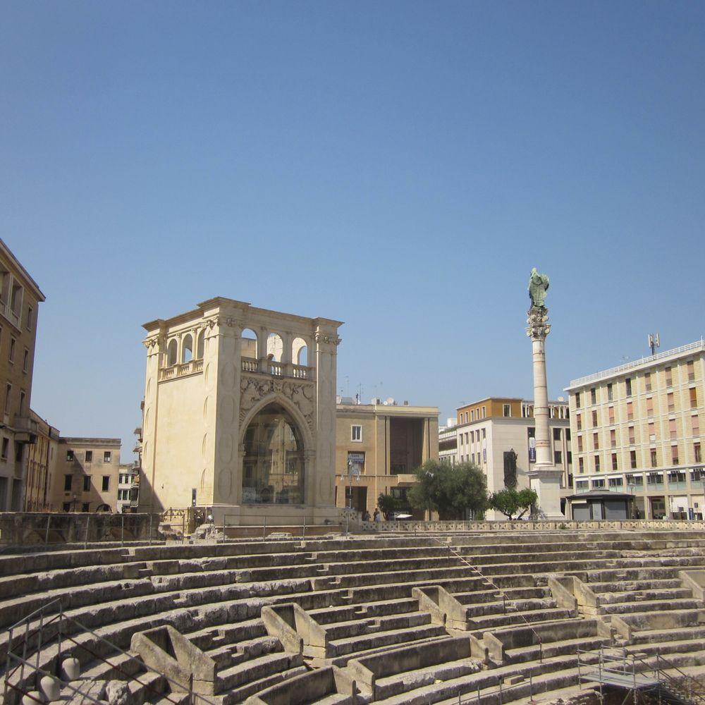 Anfiteatro Romano - nice theatre - Landmarks & Historical Buildings Near Me - Lecce, LE