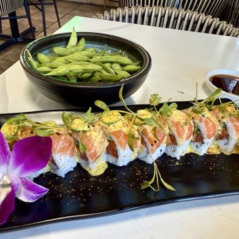 Tsunami Modern Cuisine - El Dorado Roll--spicy kick! - Sushi Bars Near Me - Santee, California Tsunami Modern Cuisine - El Dorado Roll--spicy kick! - Sushi Bars Near Me - Santee, California