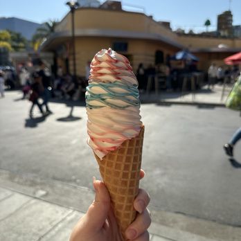 Universal Studios Hollywood - Sunset ice cream - Amusement Parks Near Me - Universal City, California