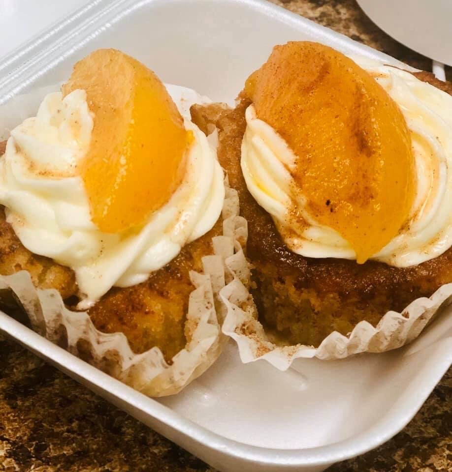 Sally T’s Cafe & Cupcakes