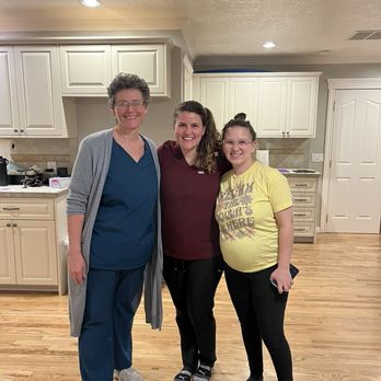 New Beginings Birth Center - Student midwife Shelia (left), Midwife Hannah & our doula Haylee (right). - Midwives Near Me - Meridian, Idaho New Beginings Birth Center - Student midwife Shelia (left), Midwife Hannah & our doula Haylee (right). - Midwives Near Me - Meridian, Idaho