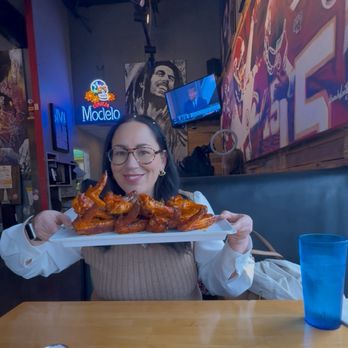 Artego Pizza - Full order of wings - Pizza Near Me - Kansas City, Missouri Artego Pizza - Full order of wings - Pizza Near Me - Kansas City, Missouri