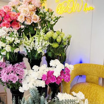 The Botanical Bar - Valentine's week flower bouquet pop-up bar - Nurseries & Gardening Near Me - Indianapolis, Indiana The Botanical Bar - Valentine's week flower bouquet pop-up bar - Nurseries & Gardening Near Me - Indianapolis, Indiana