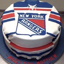 Can y'all make me a cake like this for pickup on Wednesday at 4pm ? Can y'all make me a cake like this for pickup on Wednesday at 4pm ?