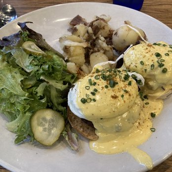 Winkel - Crab Cake Benedict - Breakfast & Brunch Near Me - Philadelphia, Pennsylvania Winkel - Crab Cake Benedict - Breakfast & Brunch Near Me - Philadelphia, Pennsylvania