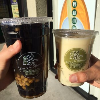 Ten Ren Tea - Left: size large, grass jelly pearl with green bean. /Right: size regular, green milk tea with aloe - Coffee & Tea Near Me - Milpitas, California