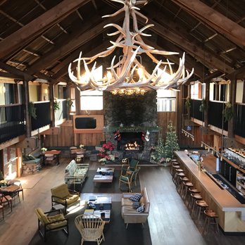 Timber Cove Resort - Big beautiful lobby and bar - cozy and comfortable (fireplace and a tv) - Hotels Near Me - Jenner, California Timber Cove Resort - Big beautiful lobby and bar - cozy and comfortable (fireplace and a tv) - Hotels Near Me - Jenner, California