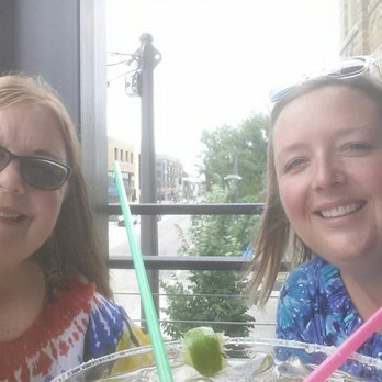 Jose's Blue Sombrero - Gorgeous weather outside sitting on the beautiful porch! - Mexican Near Me - Wauwatosa, Wisconsin Jose's Blue Sombrero - Gorgeous weather outside sitting on the beautiful porch! - Mexican Near Me - Wauwatosa, Wisconsin