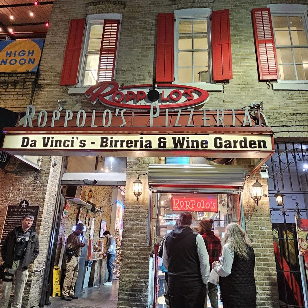 Roppolo's Pizzeria - Pizza Near Me - Austin, Texas Roppolo's Pizzeria - Pizza Near Me - Austin, Texas