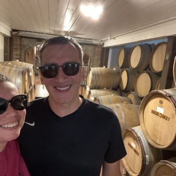 Millbrook Vineyards - Wine Tasting Room Near Me - Millbrook, New York