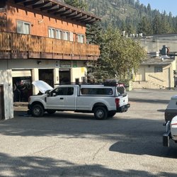 Alpine Garage - My truck running out front, unlocked with no one in the garage or outside