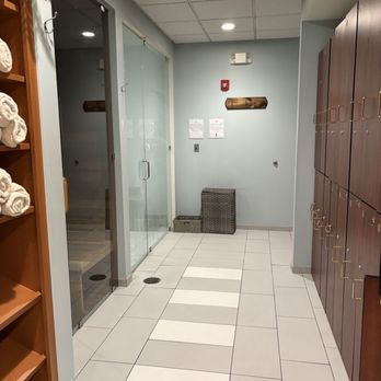 Balance Day Spa Greensboro - Locker room - Day Spas Near Me - Greensboro, North Carolina