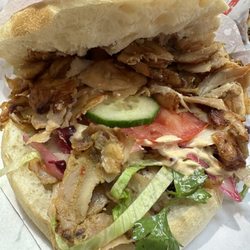 TobinGo Döner - Döner Kebab with fries and drink
