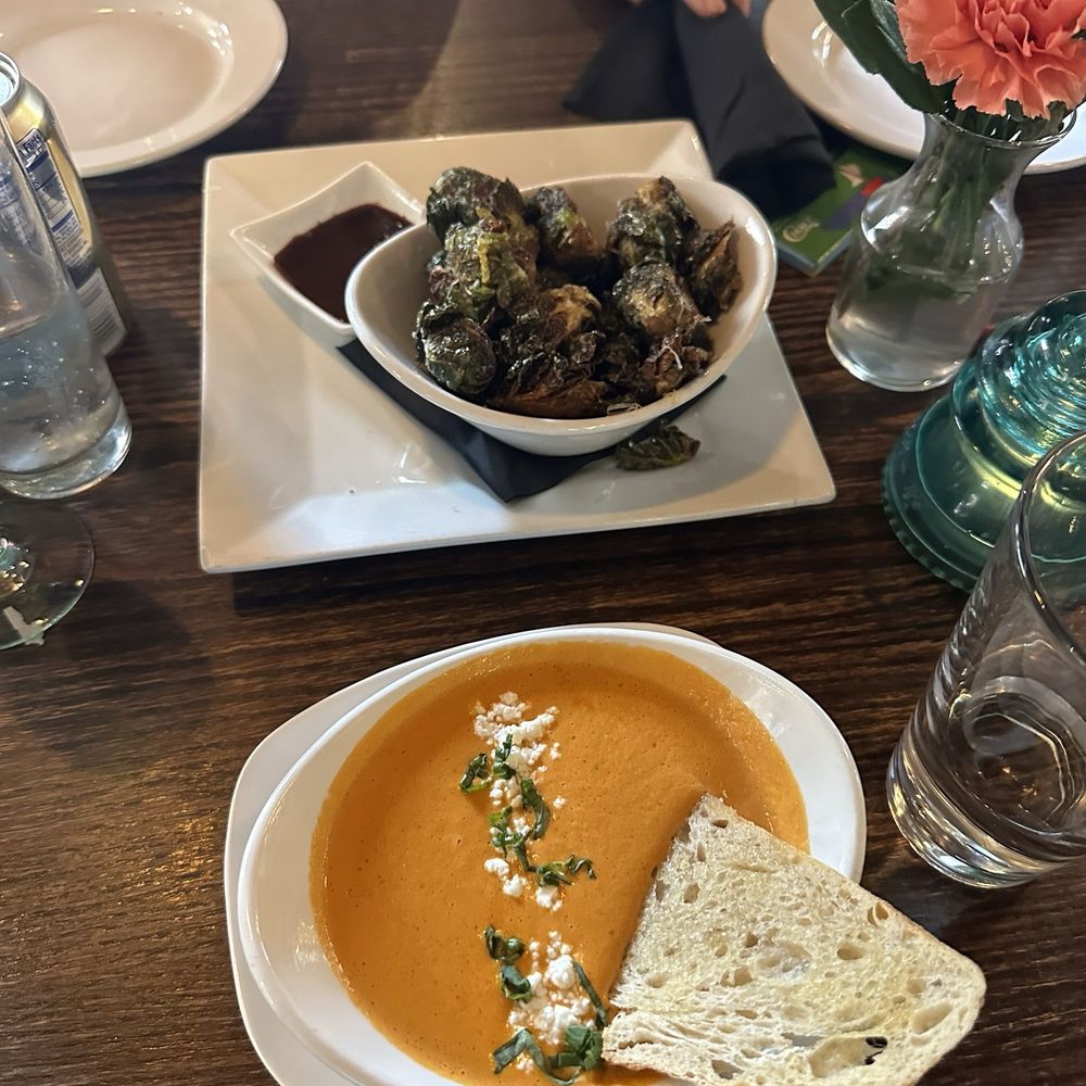 Riviera Scratch Kitchen - New American Near Me - Glenwood Springs, Colorado