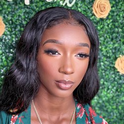 Hilenda's Alluring Makeup