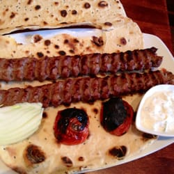 Zartosht - Kobideh med bröd