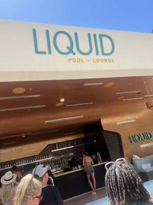 LIQUID Pool Lounge by null