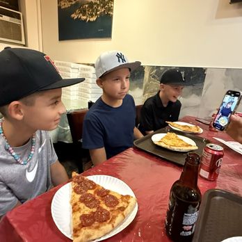 Louie's Pizza - Individual slices - Italian Near Me - Elmhurst, New York