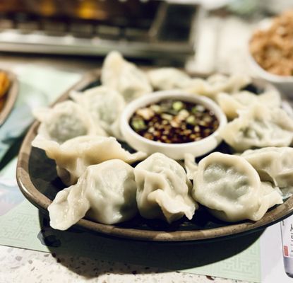 Yi Pin Chuan by null