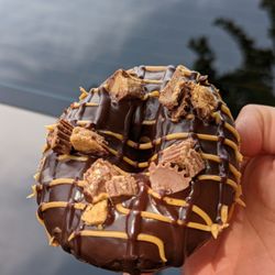 Yum Gourmet Donuts - Chocolate peanut butter cup