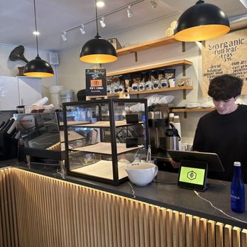 Cuppa Hive Coffee - Coffee & Tea Near Me - Brooklyn, New York