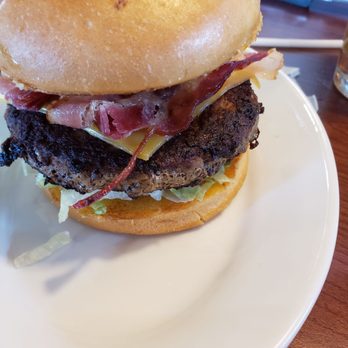 Applebee's Grill + Bar - American Near Me - Fishers, Indiana