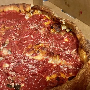 Joey D's Chicago Style Eatery - Venice - Deep dish pizza - Pizza Near Me - Venice, Florida Joey D's Chicago Style Eatery - Venice - Deep dish pizza - Pizza Near Me - Venice, Florida